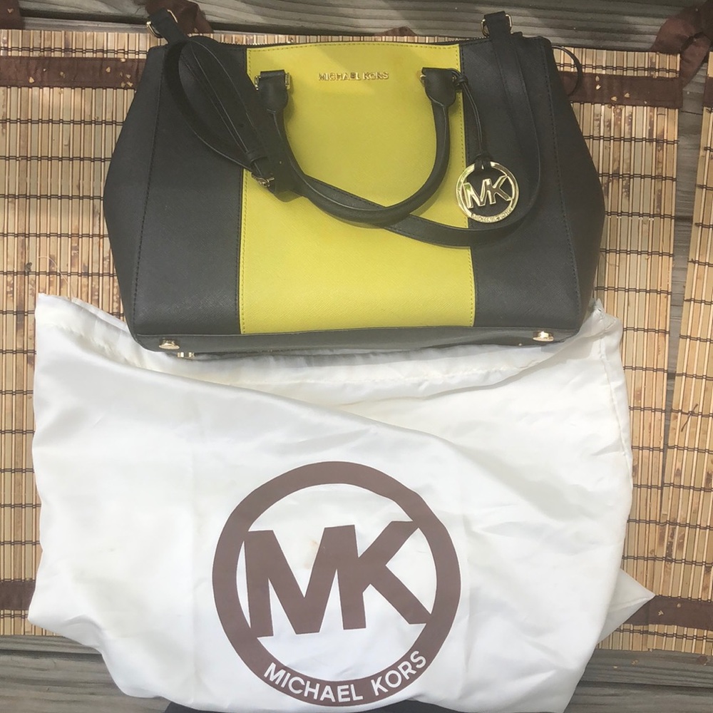 Michael Kors black and green bag